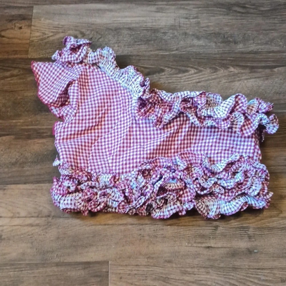 Lovers + Friends Red Gingham Ruffle Single Shoulder Crop Top BBB - Picture 2 of 6